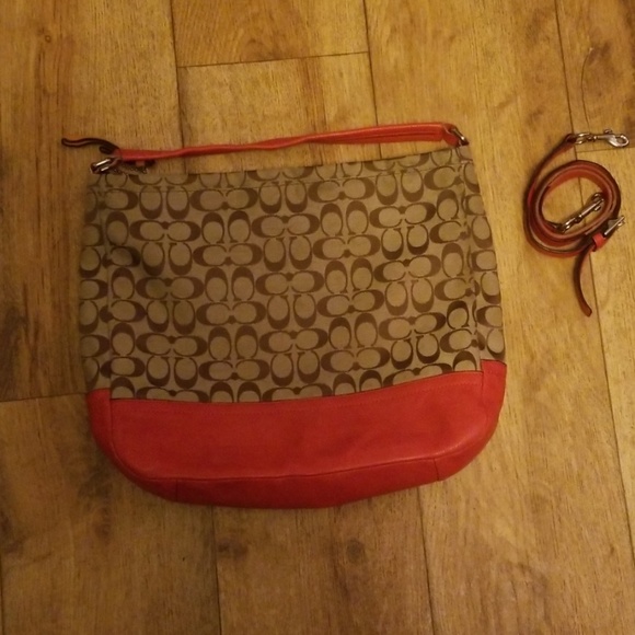 Coach - Picture 2 of 8